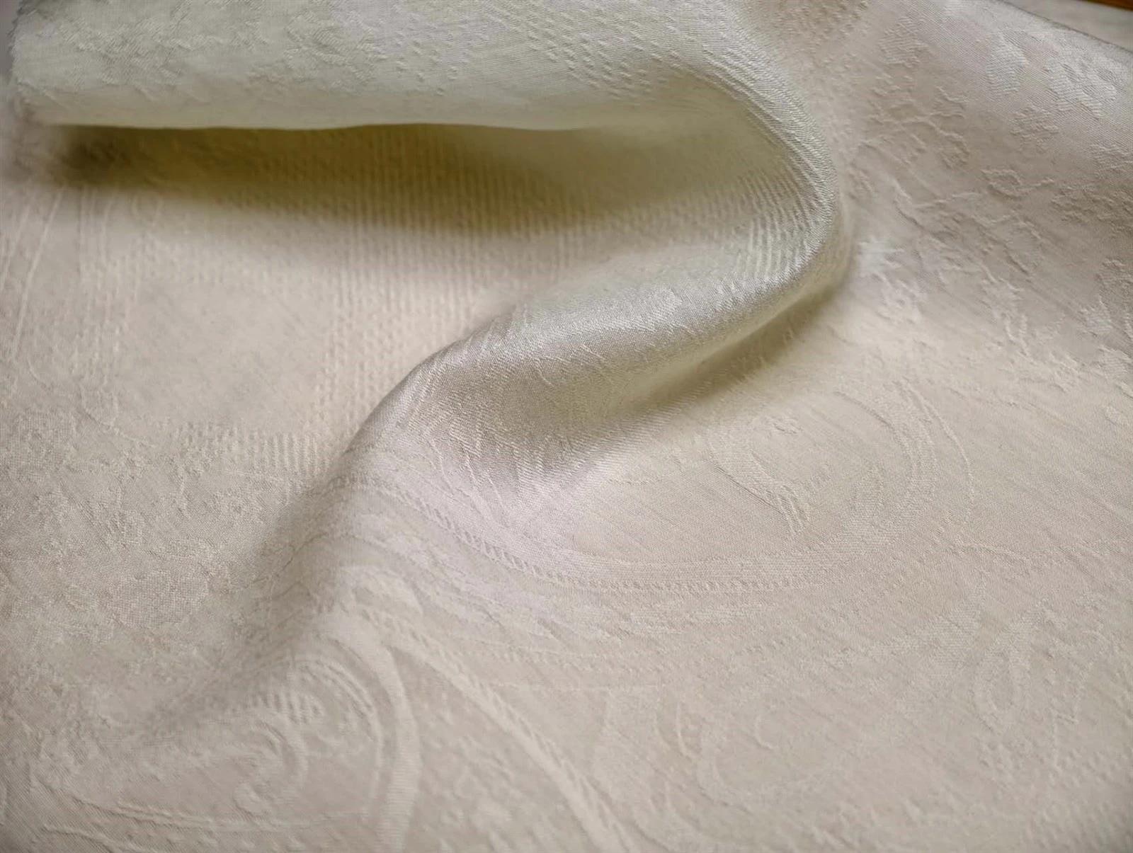 product-1700-1280
